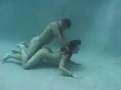 Under Water Fuck